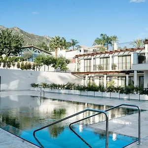 https://sierra-blanca-resort.es-andalucia.com